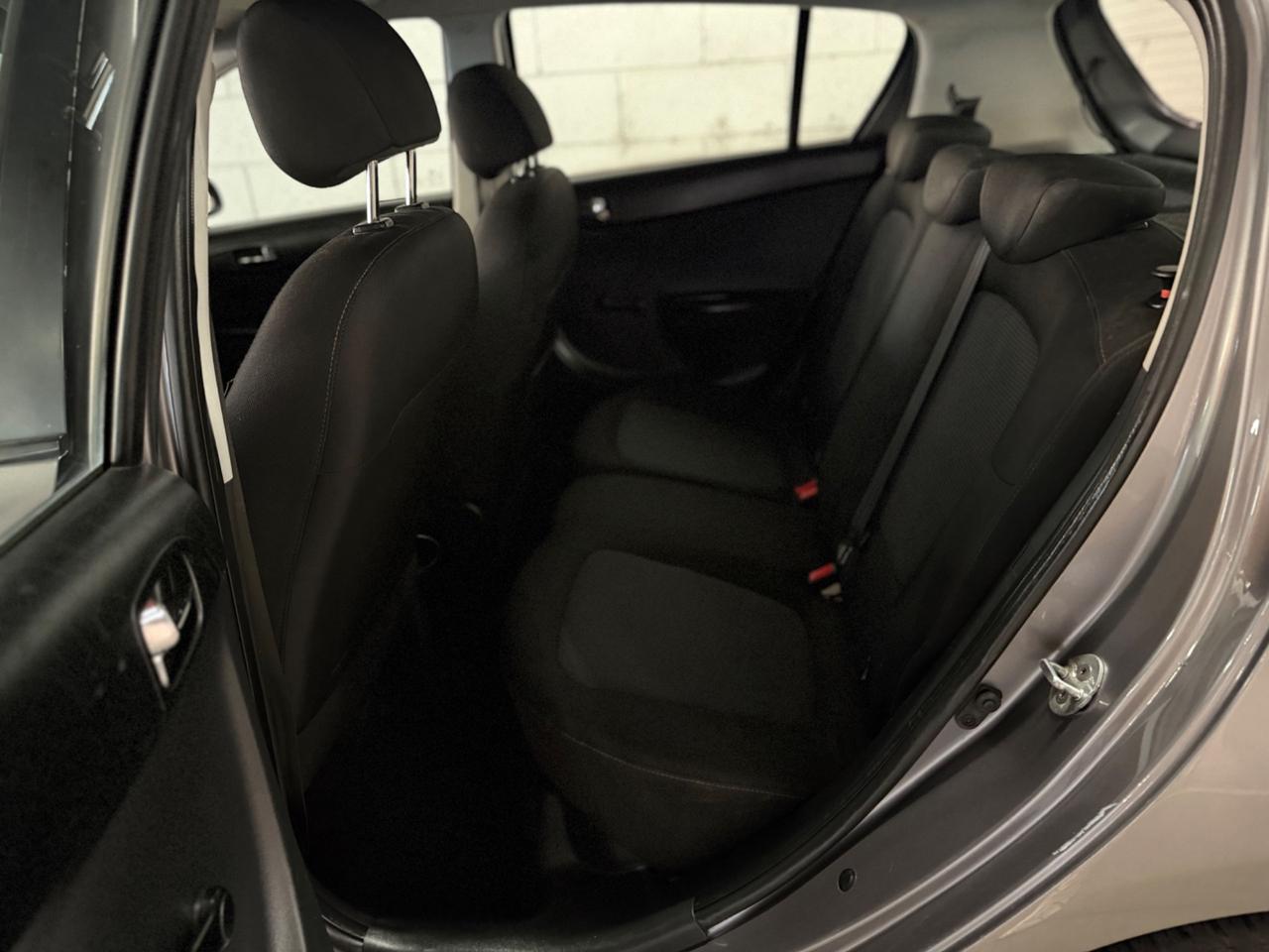 Hyundai i20 1.1 CRDi 5p. Sound Edition