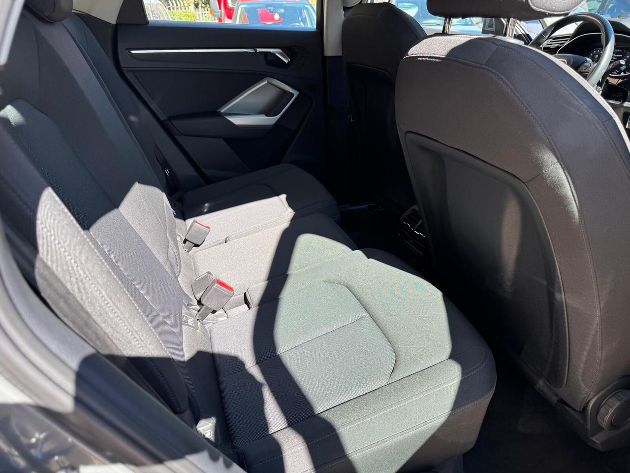 Audi Q3 SPB 35 TFSI S tronic Business Plus