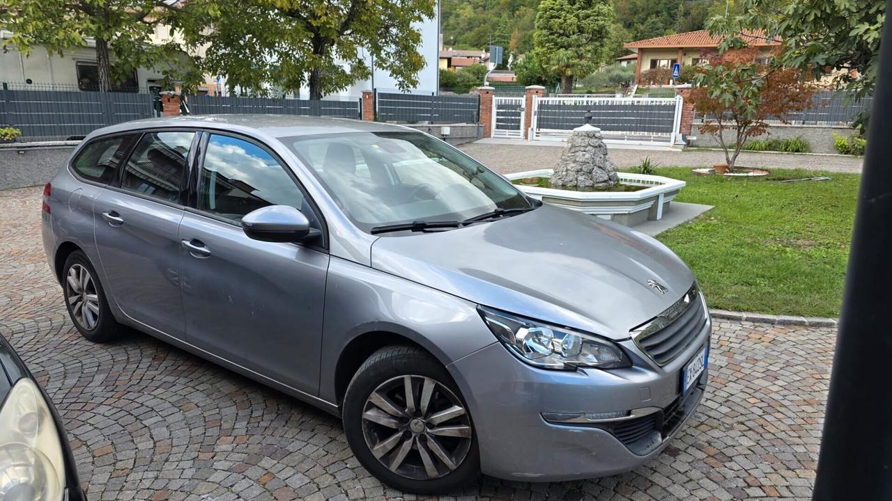 Peugeot 308 1.6 e-HDi 115 CV Stop&Start SW Business