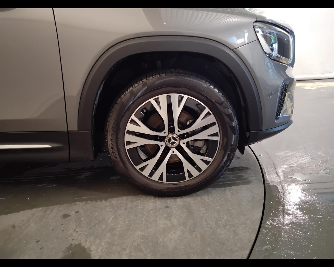 Mercedes-Benz GLB - X247 2023 - GLB 180 d Progressive Advanced auto