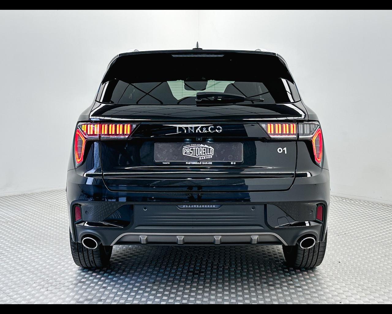 LYNK&CO 01 - 01 PHEV