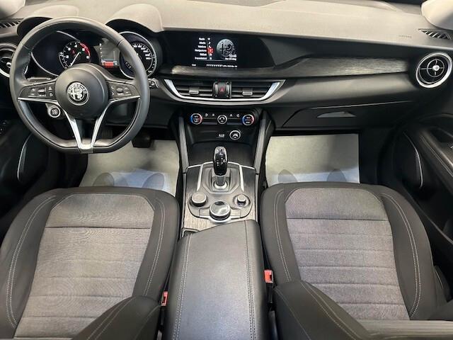 Alfa Romeo Stelvio 2.2 Turbodiesel 190 CV AT8 Q4 Business