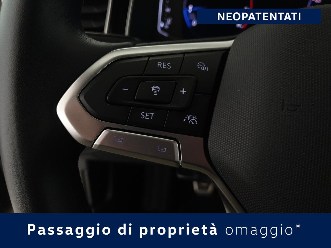 Volkswagen Taigo 1.0 tsi r-line 110cv