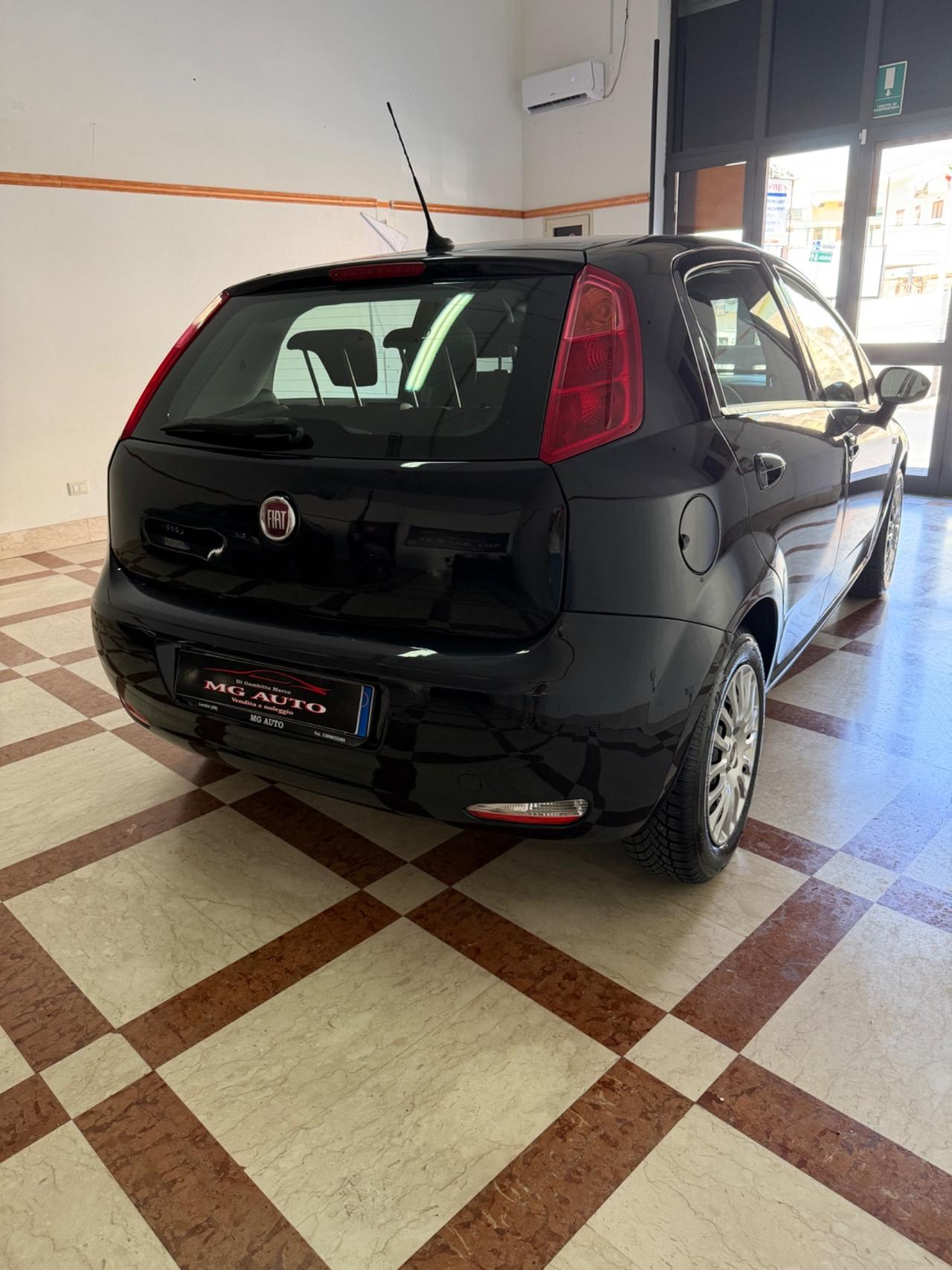 Fiat Punto 1.3 MJT II S&S 95 CV 5 porte Street