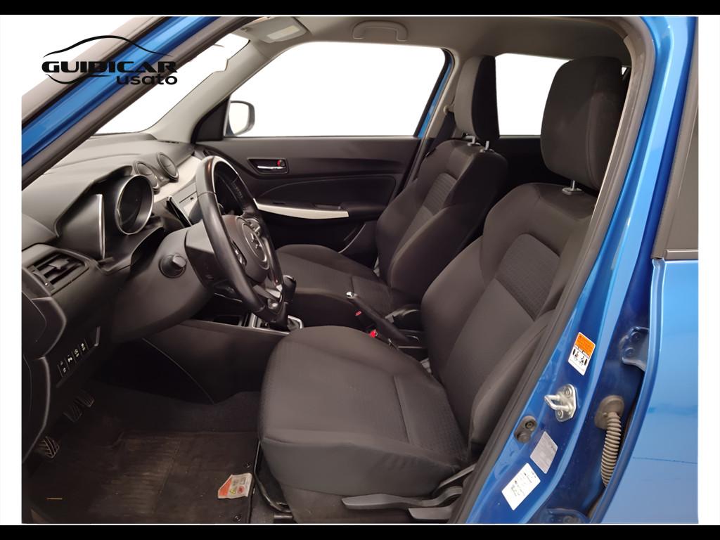 SUZUKI Swift VI 2020 - Swift 1.2h Easy Cool 2wd