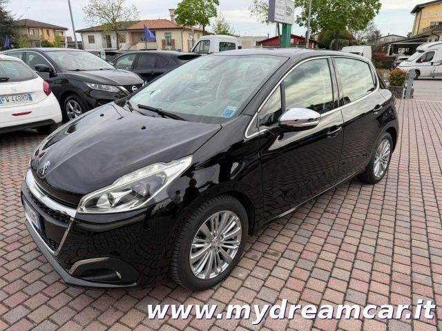 PEUGEOT 208 1° serie PureTech 82 5 porte Allure