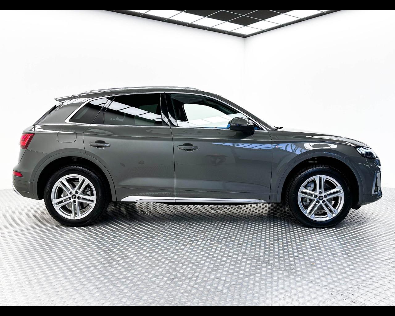 AUDI Q5 40 TDI 204 CV quattro S tronic S line