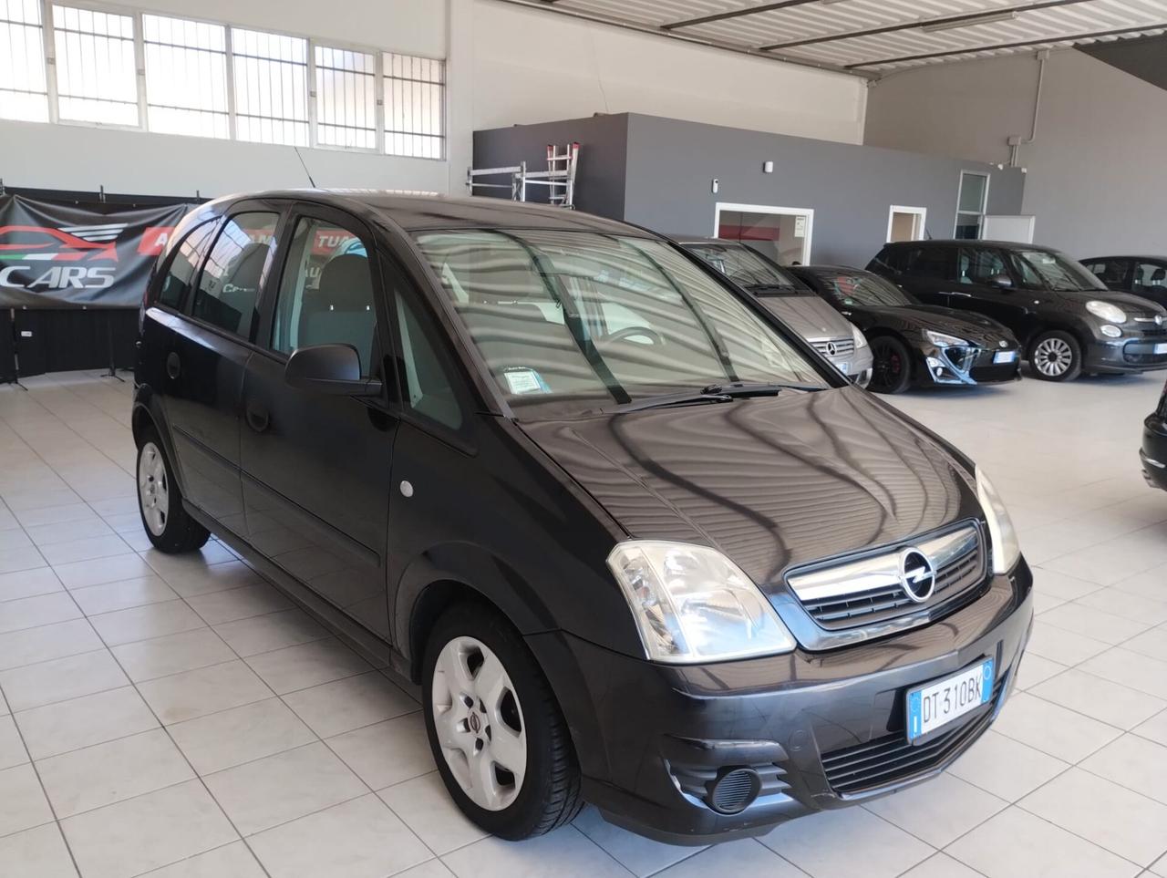 Opel Meriva 1.4 16V Cosmo KM 106.000