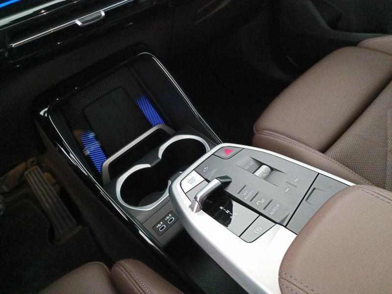 BMW iX1 30 xLine xDrive