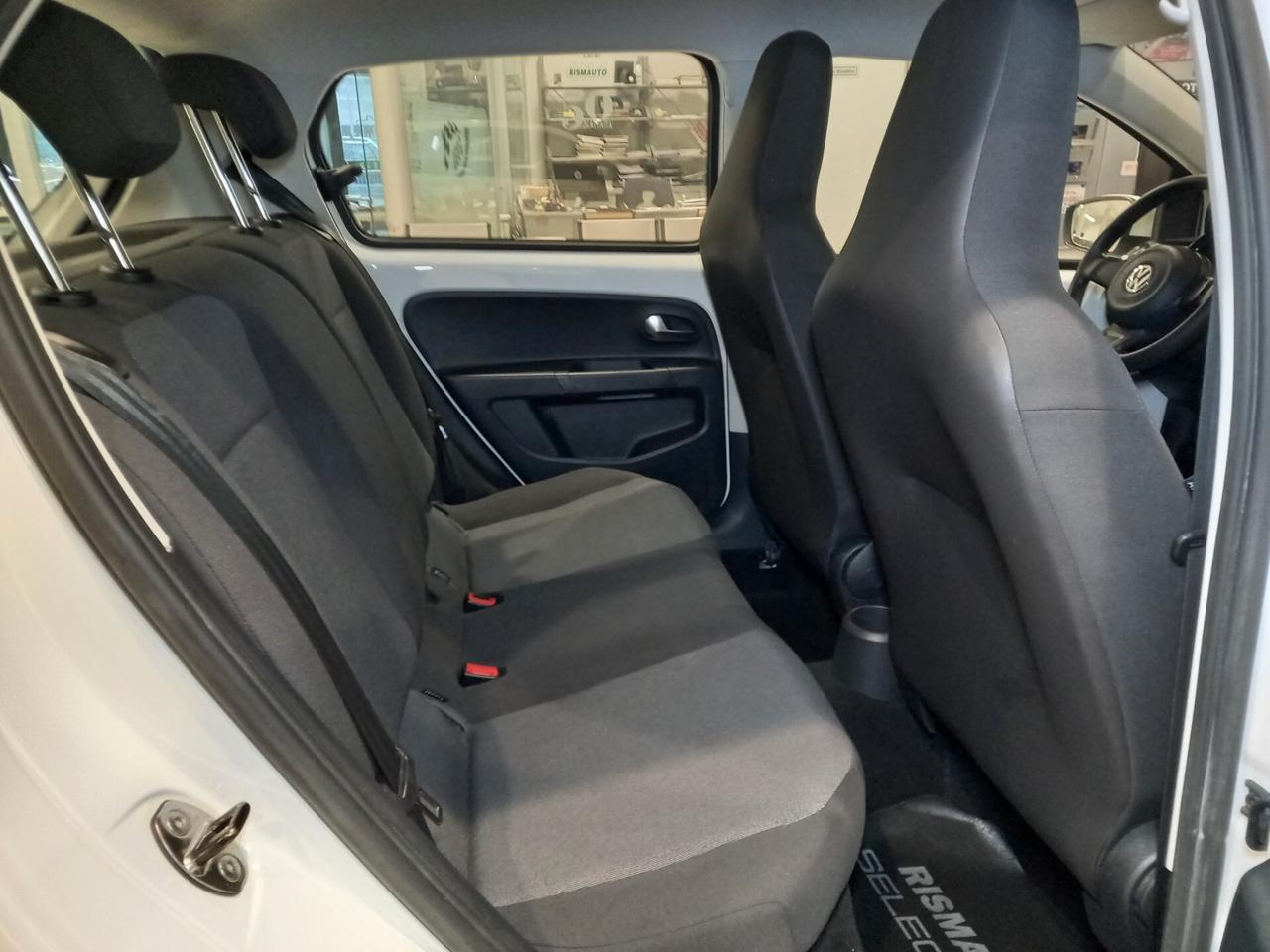 Volkswagen up! 1.0 5p 50.000 KM