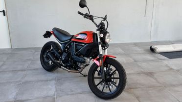 Ducati Scrambler SIXTY2 400