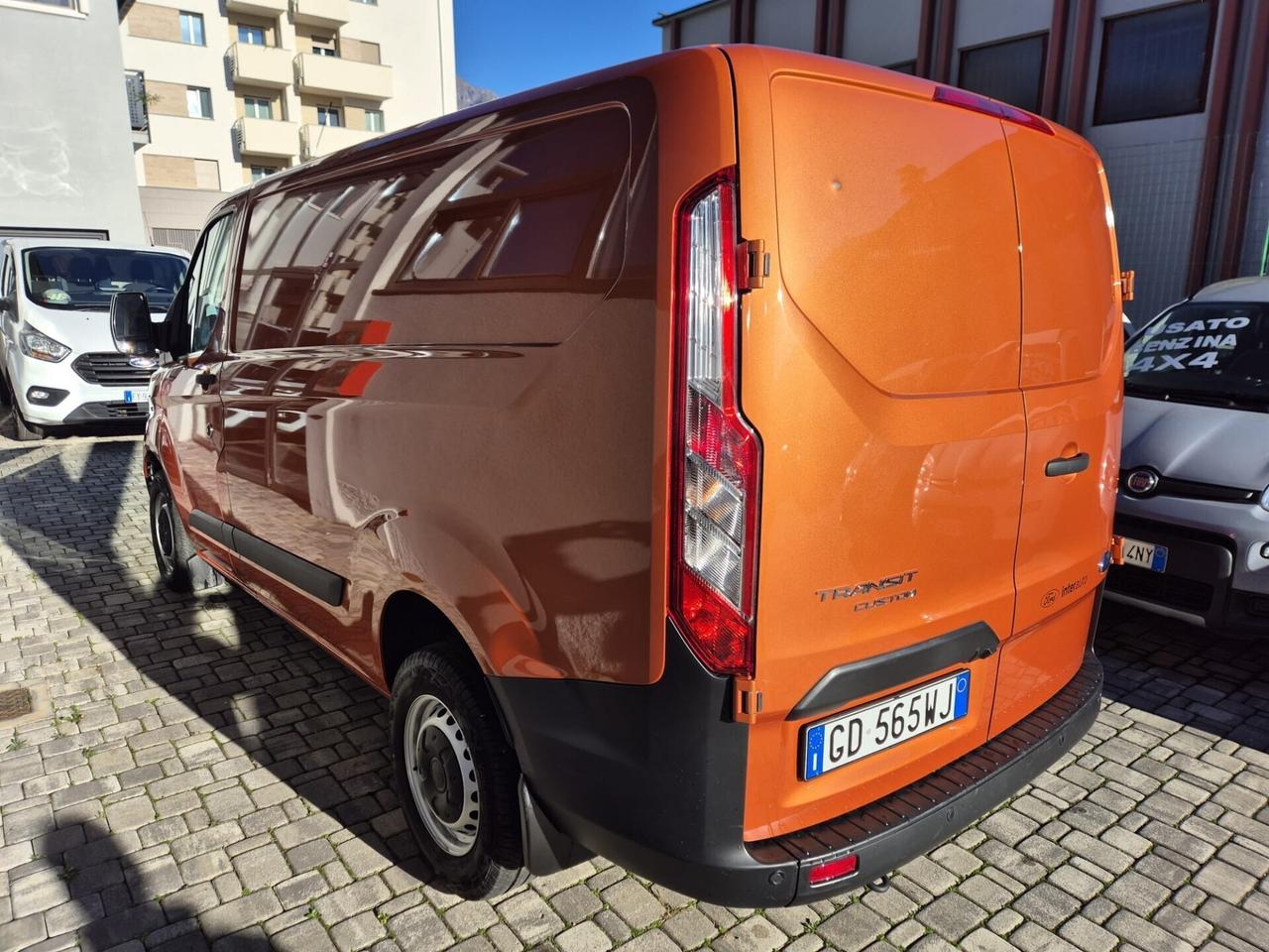 Ford Transit Custom 280 2.0 EcoBlue SOLO KM 9.000!