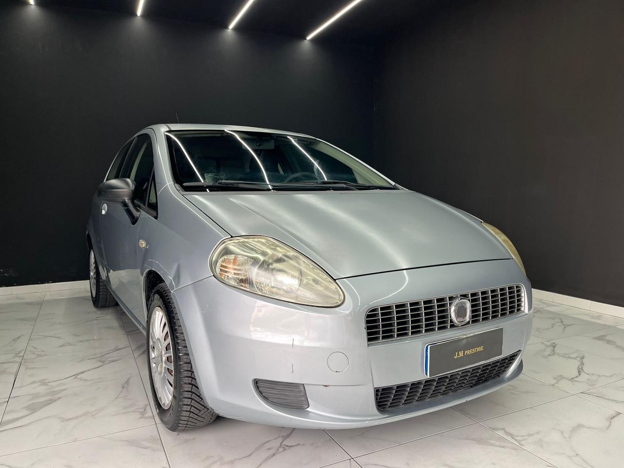 Fiat Punto Grande 1.2 FUN 3 porte OK NEOPATENTATI