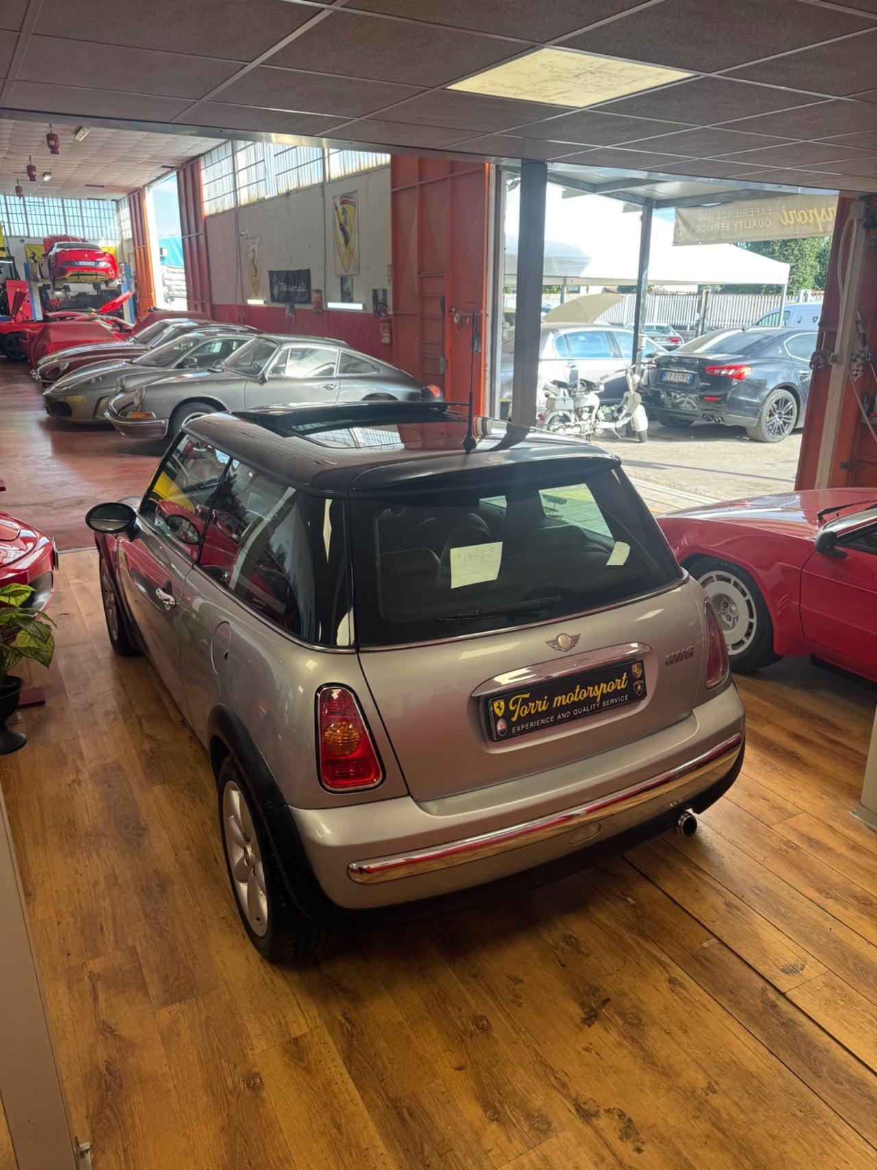 Mini 1.6 Cooper doppio tetto panoramico ottime condizioni