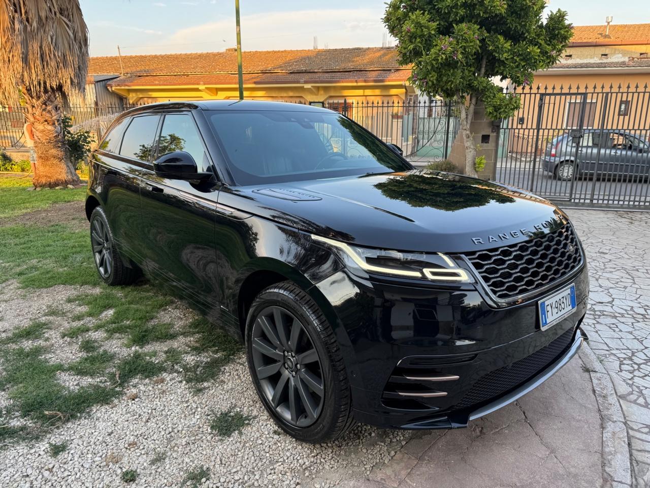 Land Rover Range Rover Velar Range Rover Velar 2.0D I4 240 CV R-Dynamic HSE