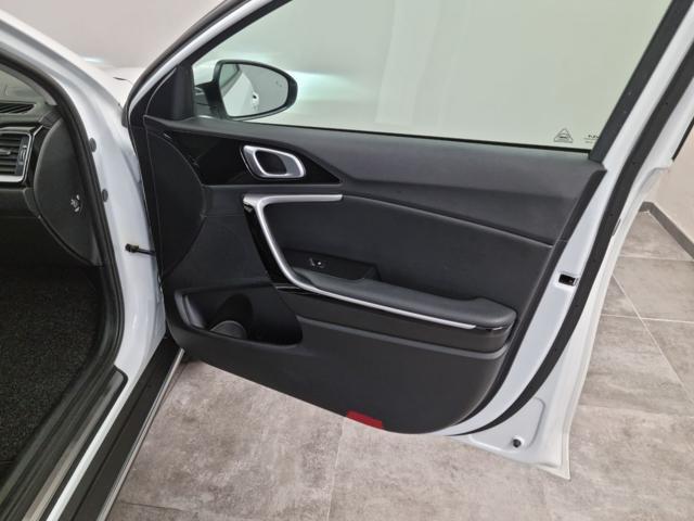 KIA XCeed 1.5 T-GDi 160 CV MHEV DCT High Tech