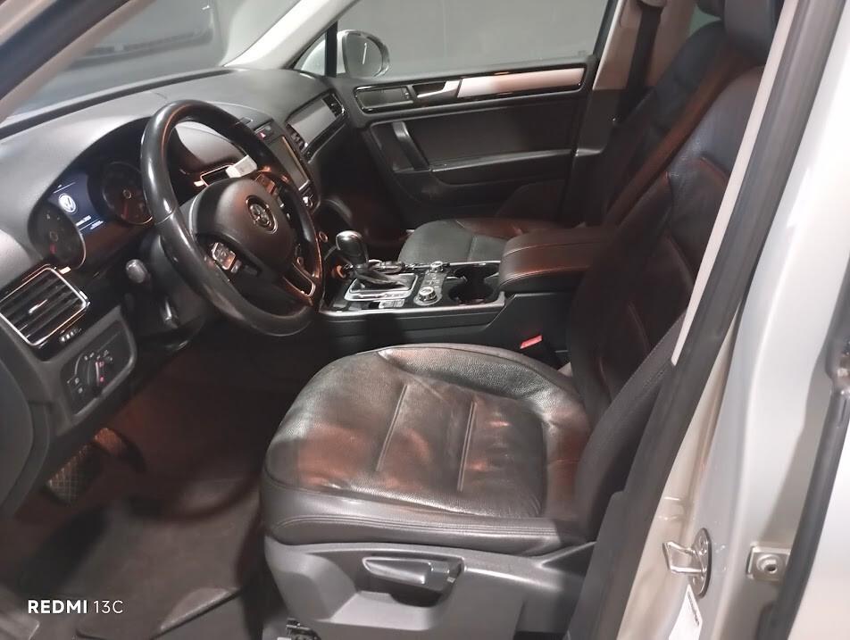 VOLKSWAGEN TOUAREG DEL 2014 4X4 AUTOMATICA 250 CV