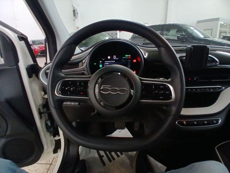 FIAT 500e 500 (2020--->) 500 Action Berlina 23,65 kWh