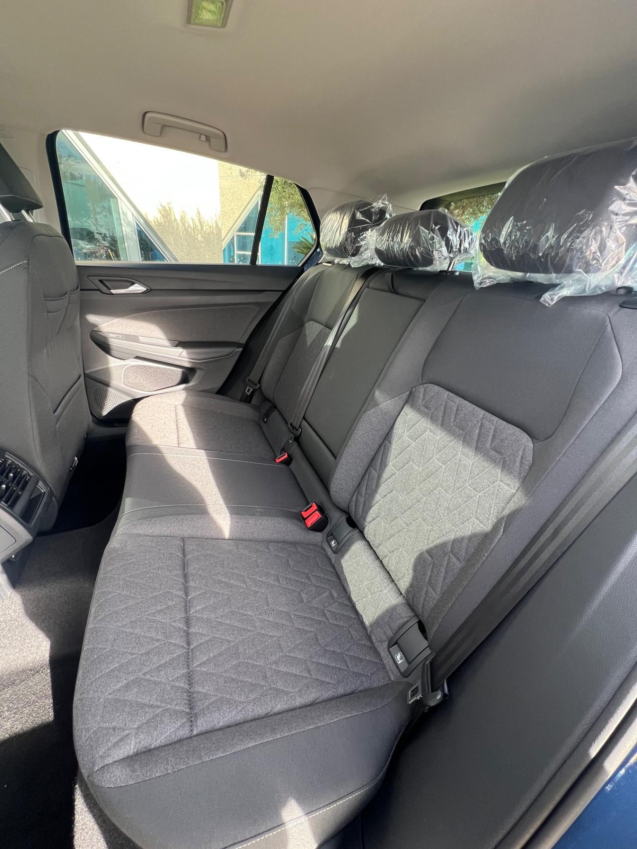 Volkswagen Golf 1.5 tsi 115cv possibilità noleggio no scoring