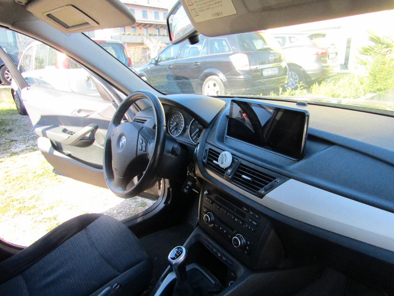 Bmw X1 2.0 18D manuale anche neopat.