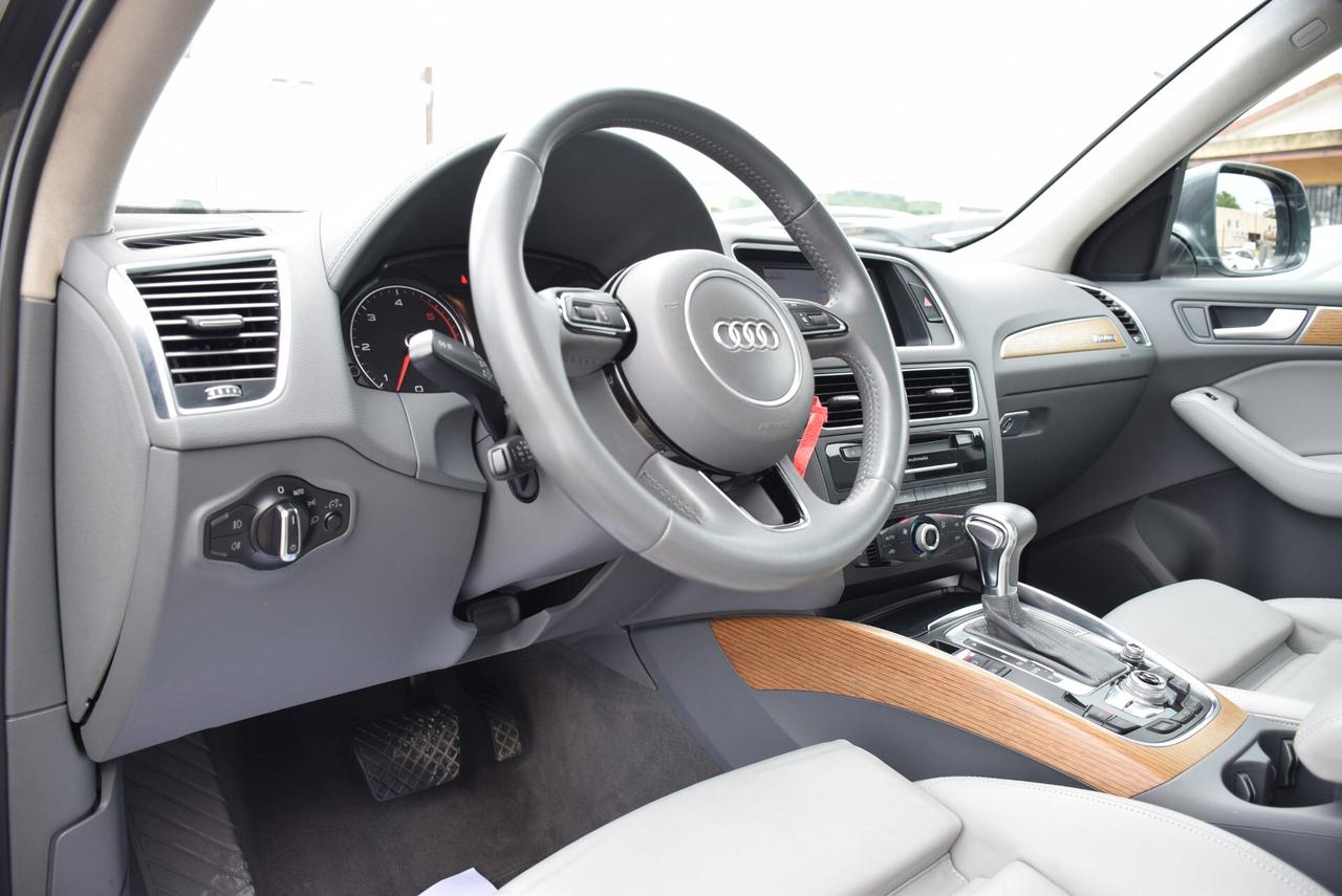 Audi Q5 4X4 3.0V6 TDI 245CV quattro S-tronic Advanced Plus FULL