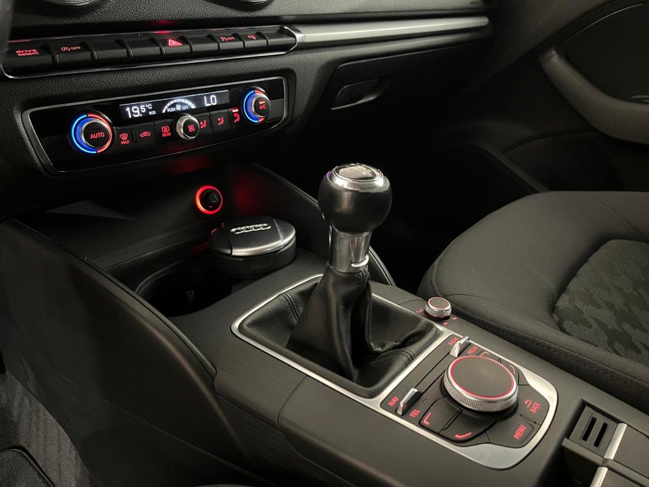 Audi A3 Sportback 1.6 tdi S Line Admired 110cv E6 *SENZA VINCOLI*