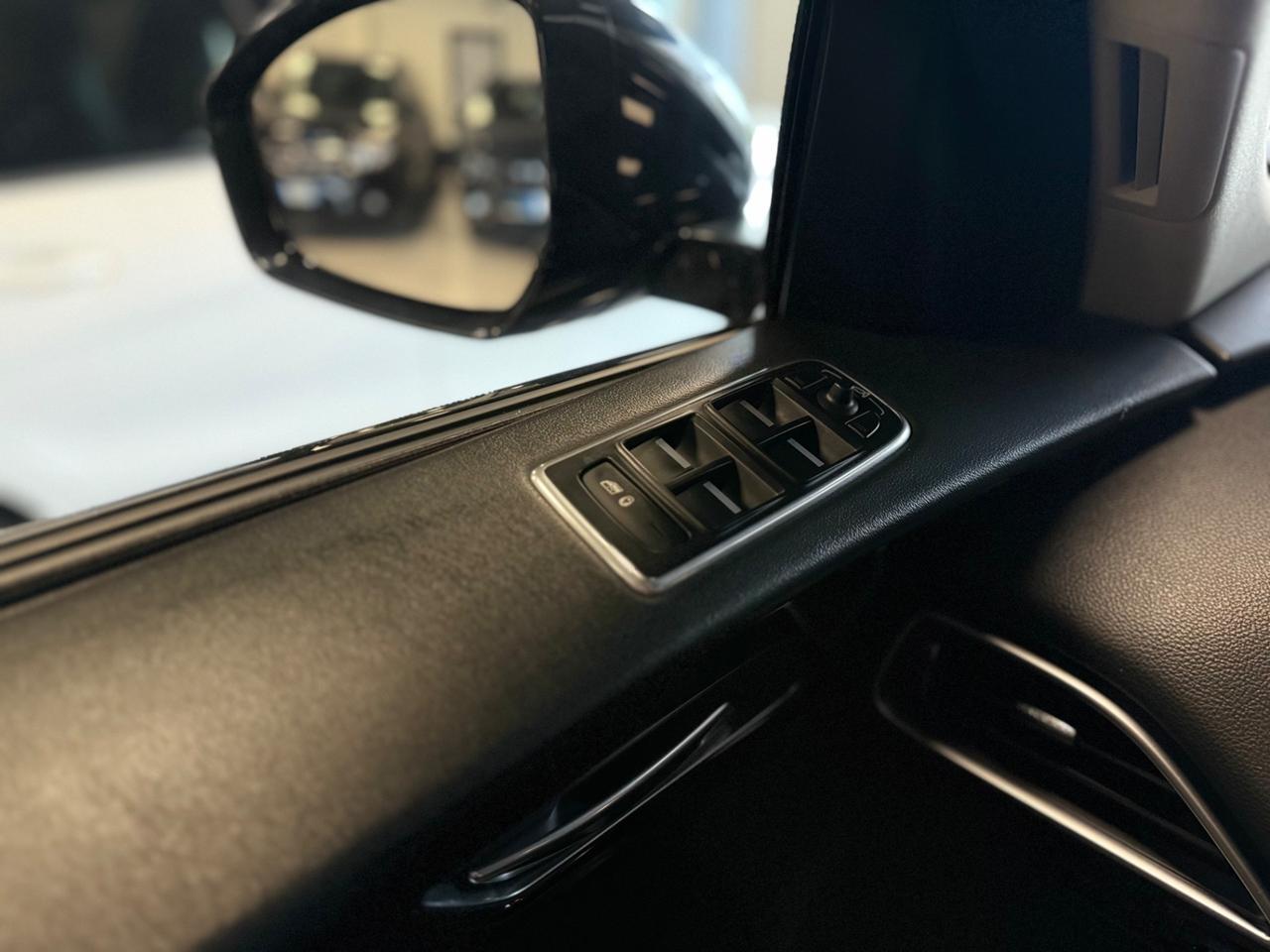 Jaguar F-Pace 2.0 D 180 CV aut. Portfolio
