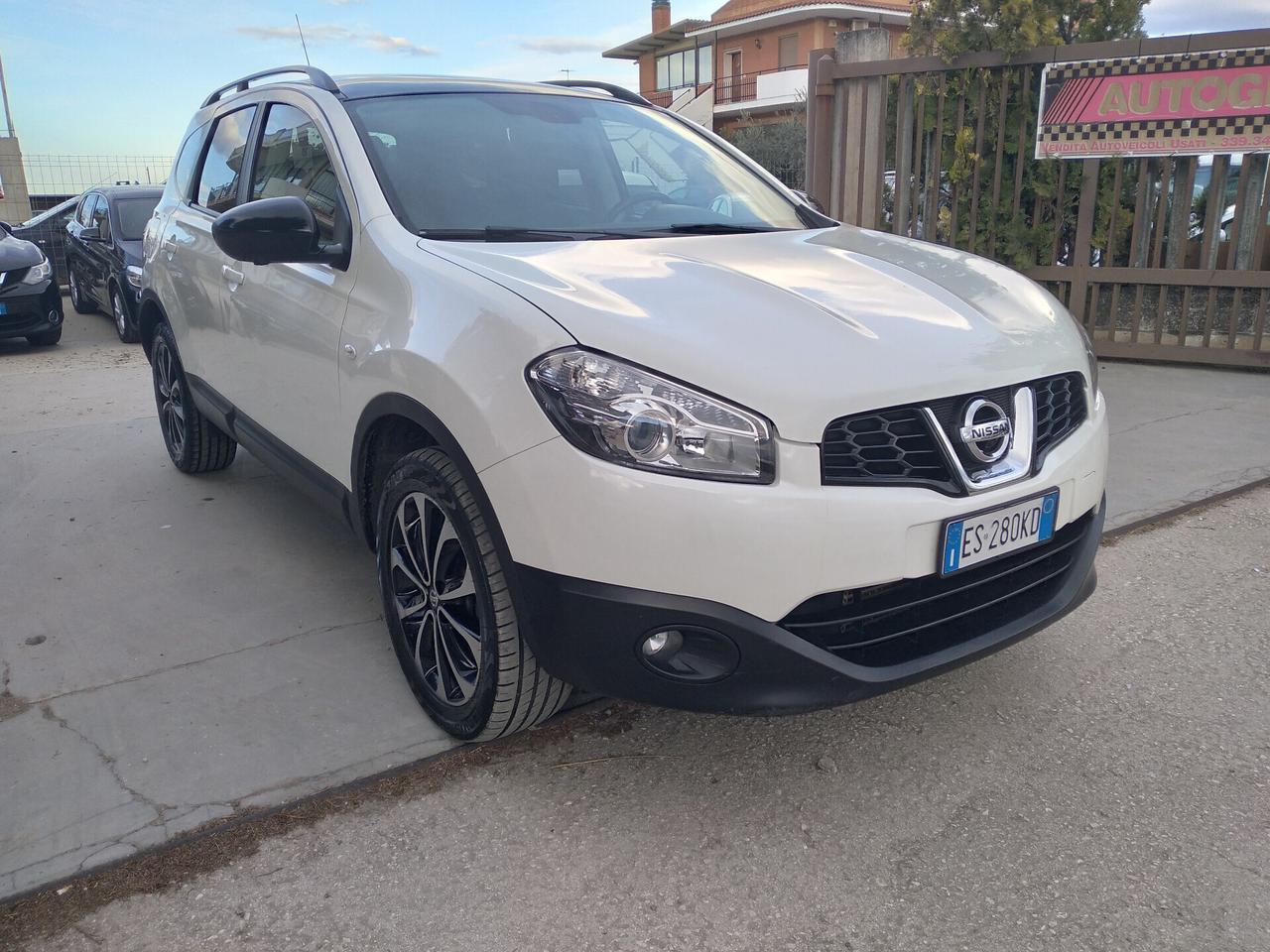 Nissan Qashqai+2 1.6 dCi Tekna 4x4 inseribile