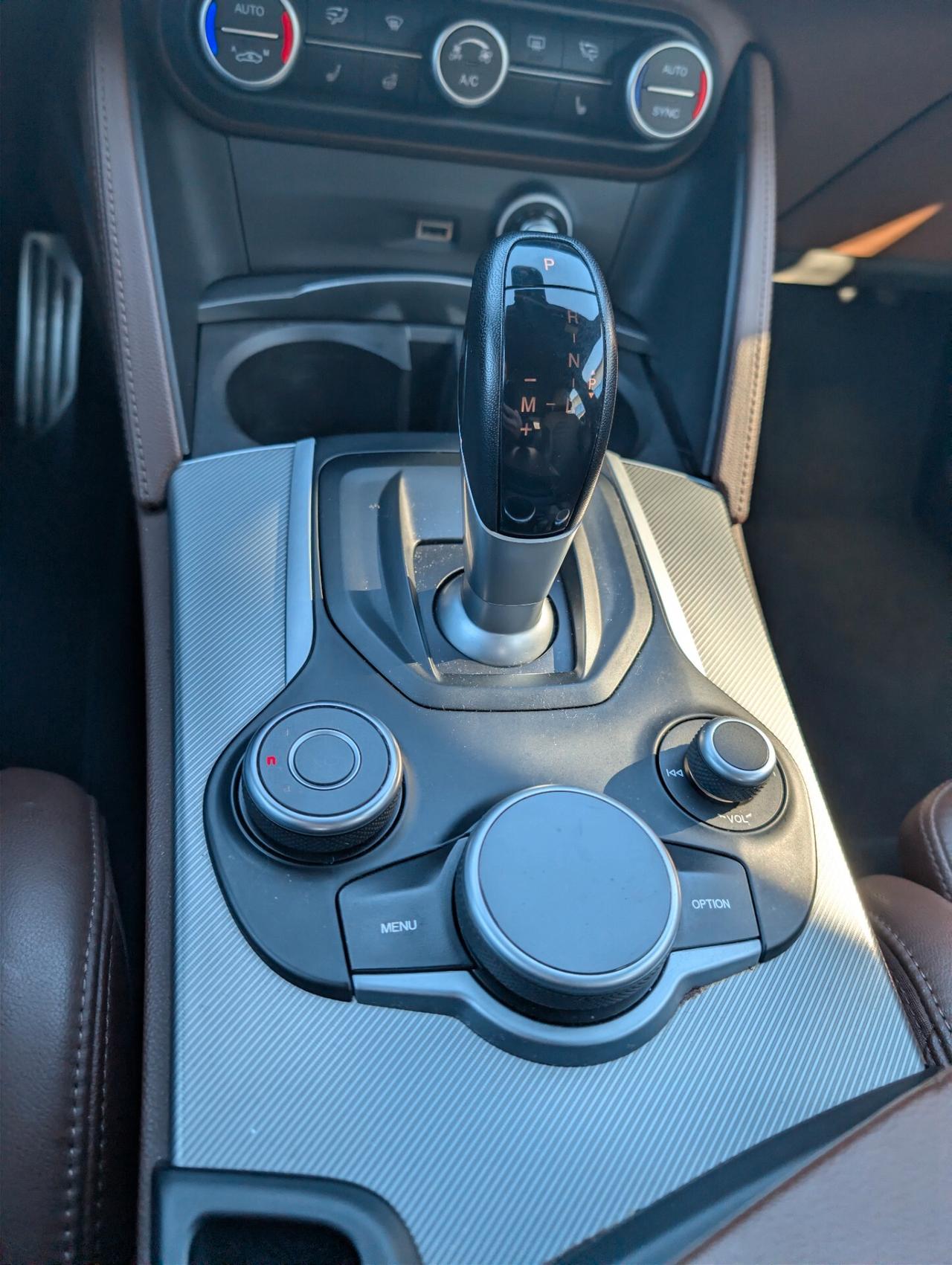 Alfa Romeo Stelvio 2.2 Turbodiesel 210 CV AT8 Q4 Veloce