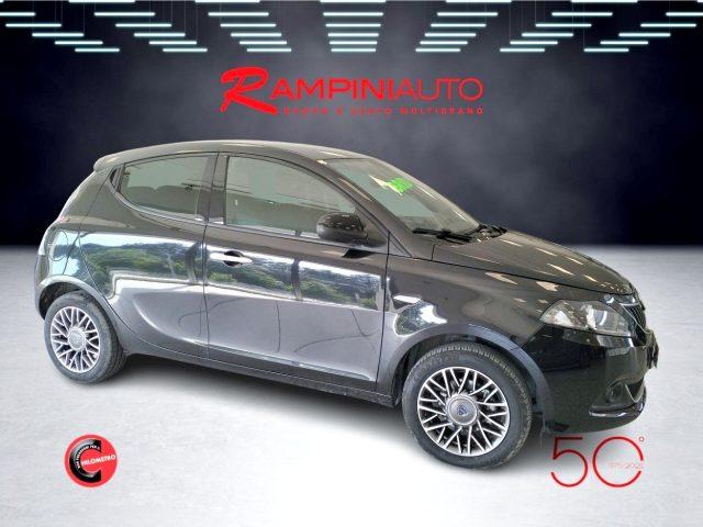 LANCIA Ypsilon 1.0 FireFly Hybrid Gold Plus Km 30.000 Iva Esposta