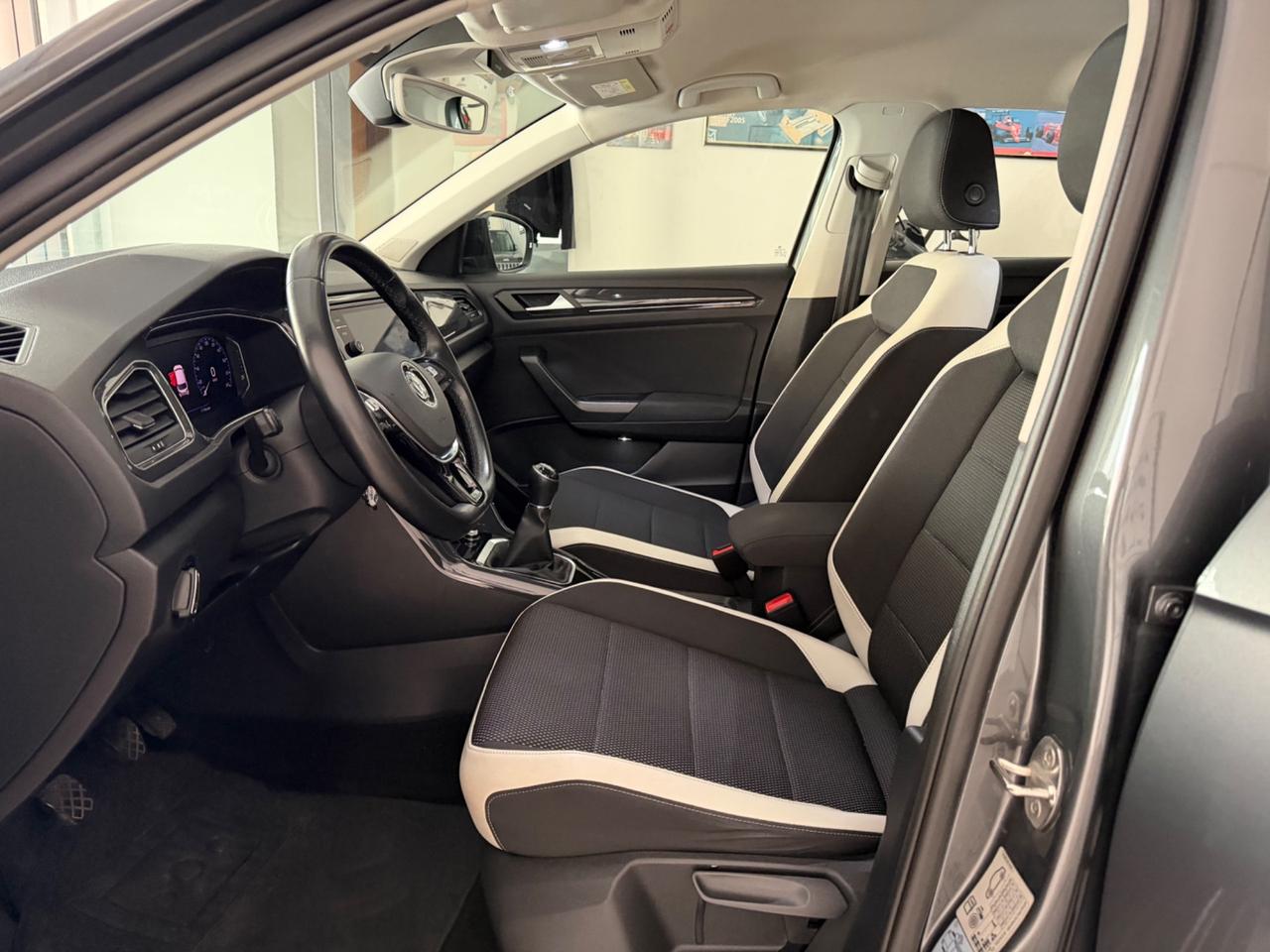 Volkswagen T-Roc 1.6 TDI 116 CV Advanced BlueMotion