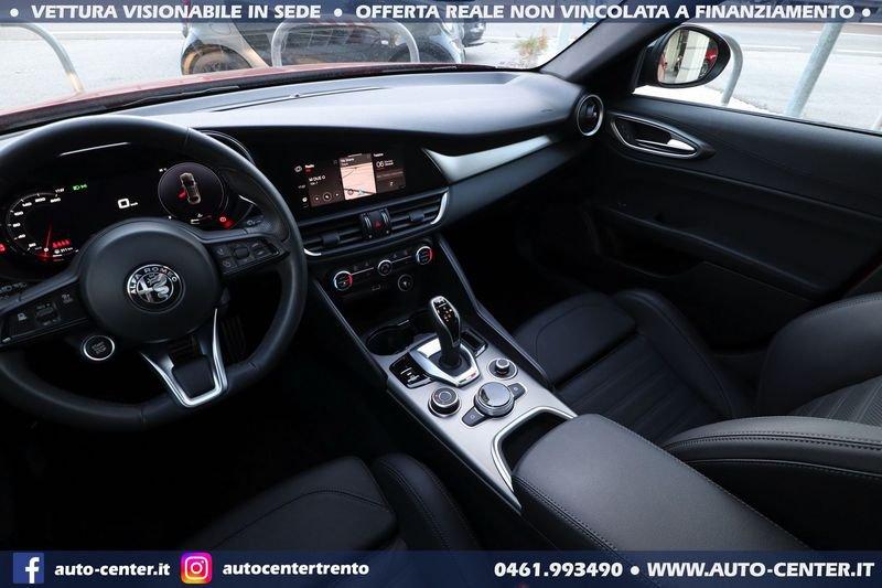 Alfa Romeo Giulia 2.0 Turbo 280CV AT8 AWD Q4 Veloce