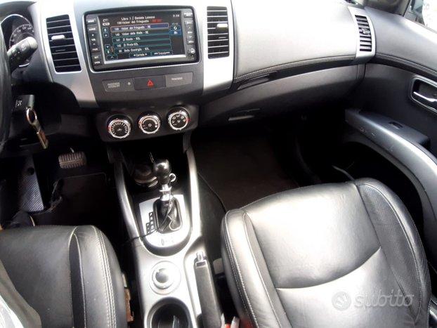 PEUGEOT 4007 2.2 HDi 156CV DCS FÃline