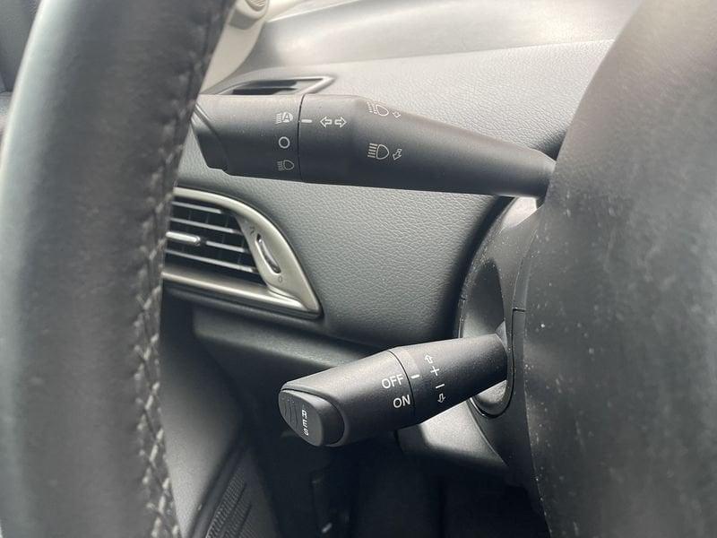 Lancia Ypsilon Ypsilon 1.2 8v Gold s&s 69cv E6