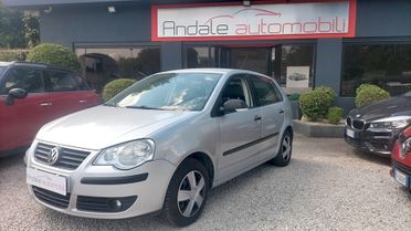 Volkswagen Polo 1.2/70CV 12V 5p. UNIPRO **KM92000**