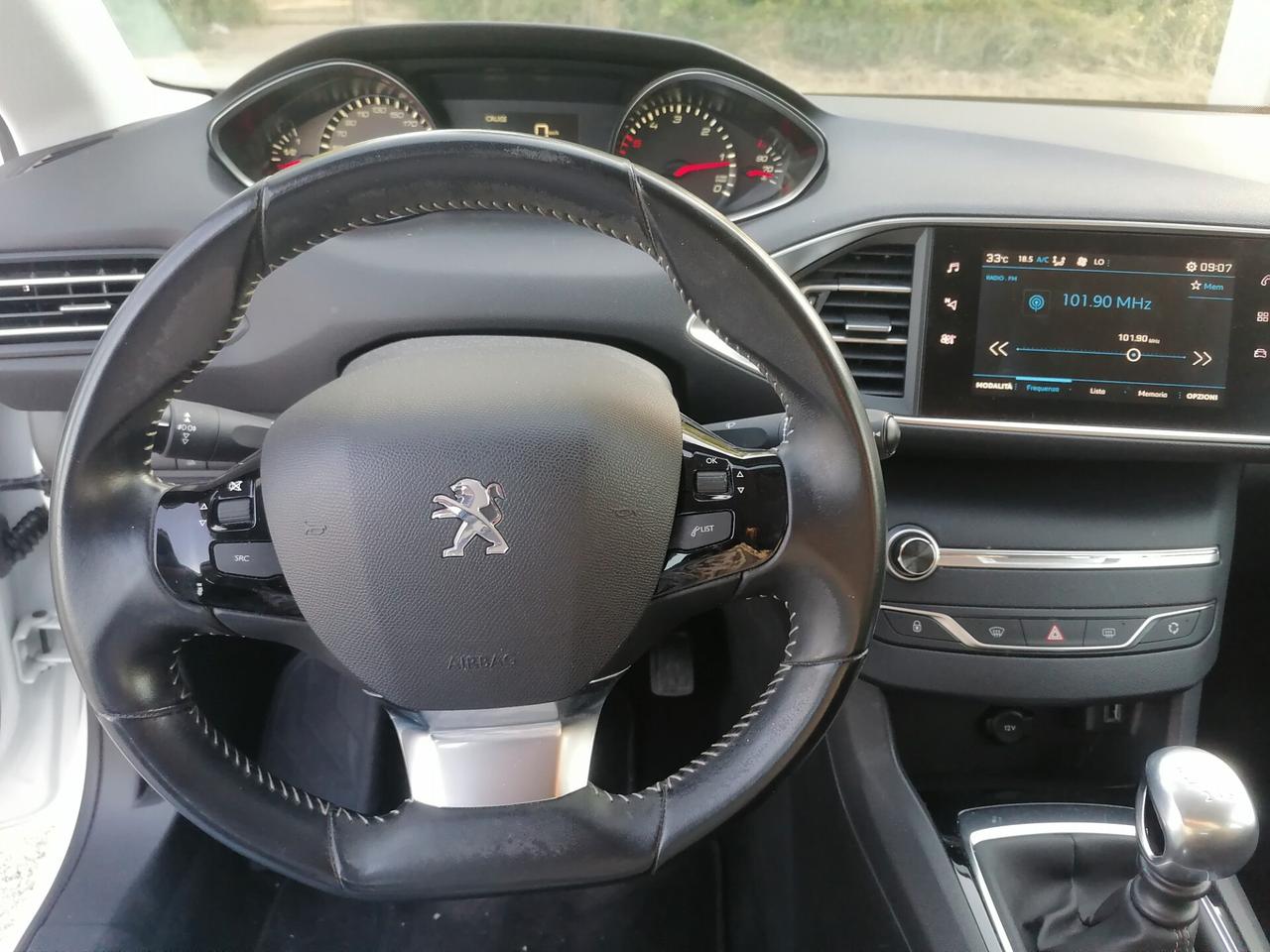 Peugeot 308 BlueHDi 100 S&S SW Active