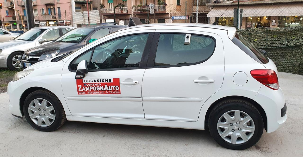 Peugeot 207 1.4 HDi 70CV X NEOPATENTATI MOTORE NUOVO ZAMPOGNAUTO CATANIA