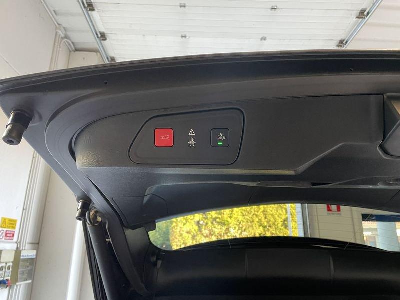 Peugeot 3008 3008 BlueHDi 130 S&S EAT8 GT Line