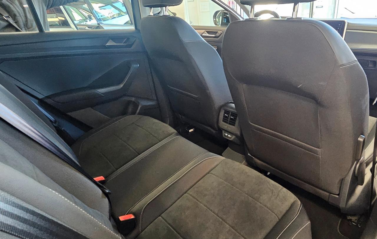 Volkswagen T-Roc 2.0 TDI SCR ADVANCED