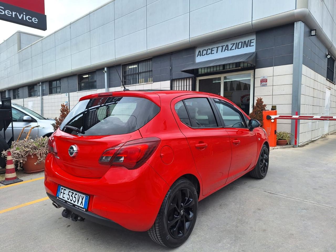 Opel Corsa 1.4 90CV GPL Tech 5 porte b-Color