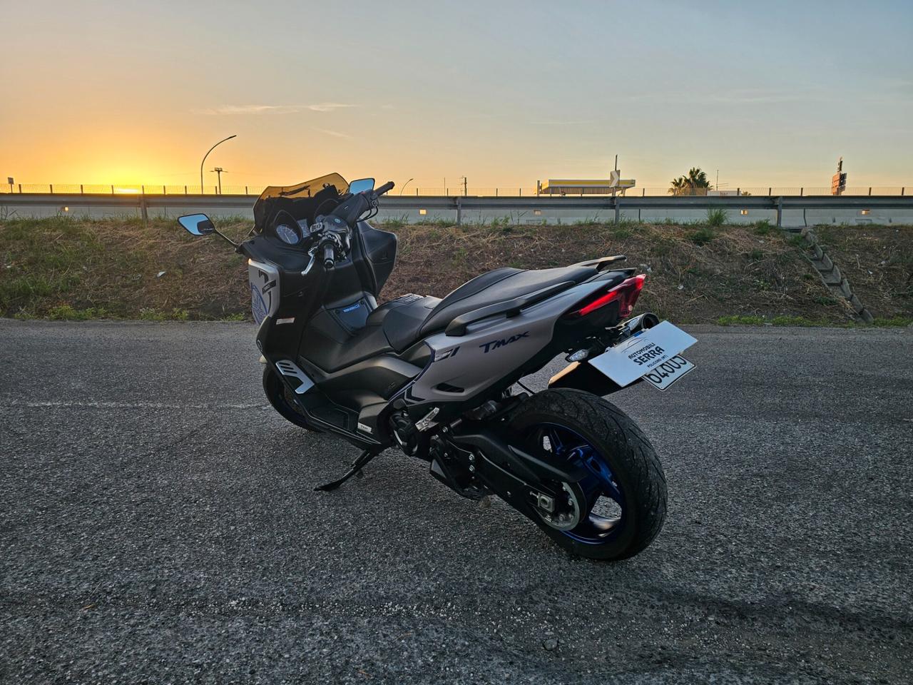 Yamaha TMAX 560 Tech max