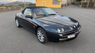 Alfa Romeo GTV 2.0i V6