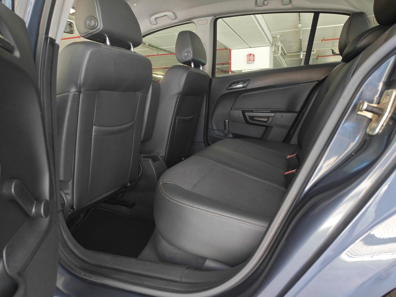 Opel Astra 1.9 DIESEL 120cv / 119.000km / Unipro