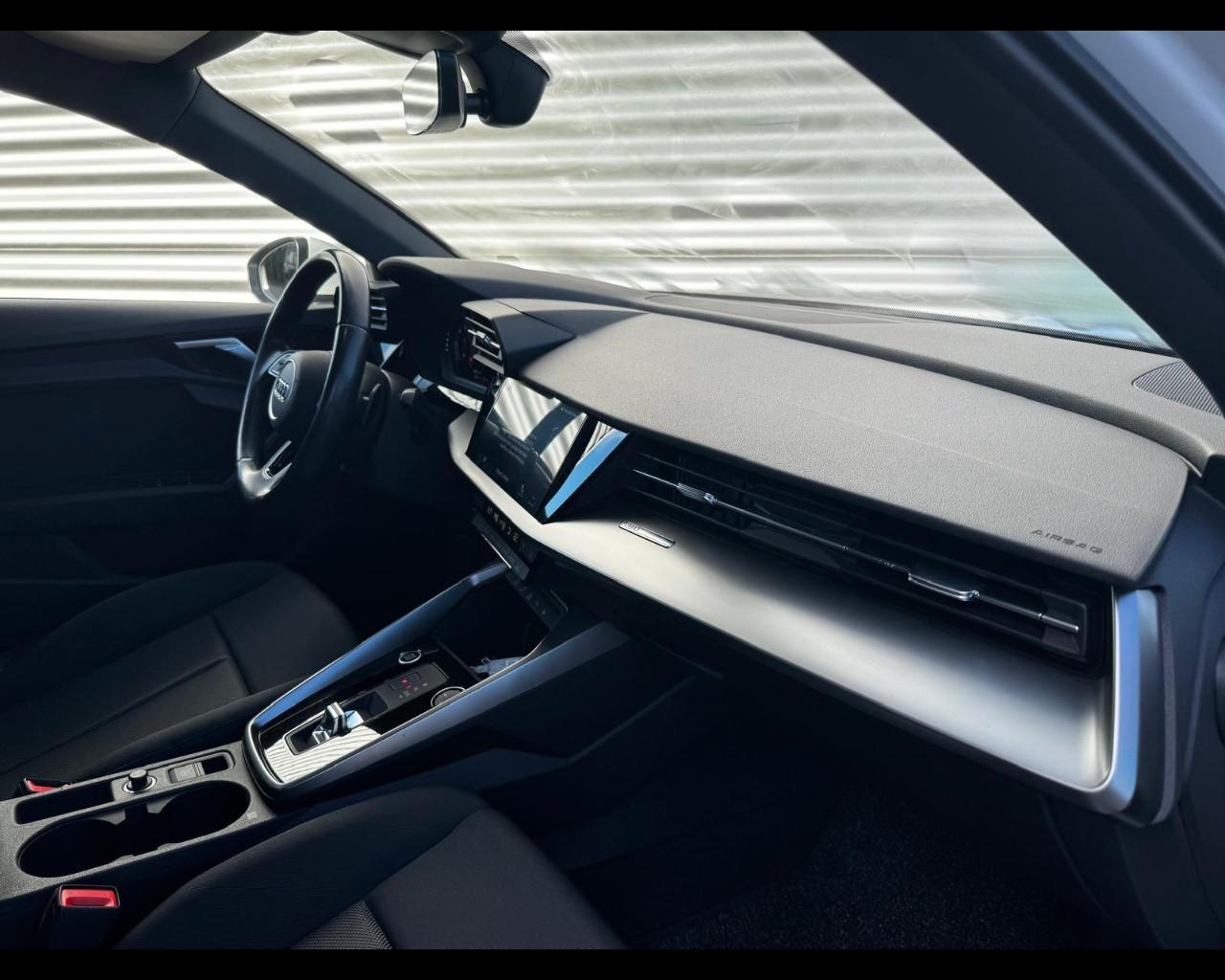 AUDI A3 SPORTBACK 35 TDI S-TRONIC S-LINE EDITION