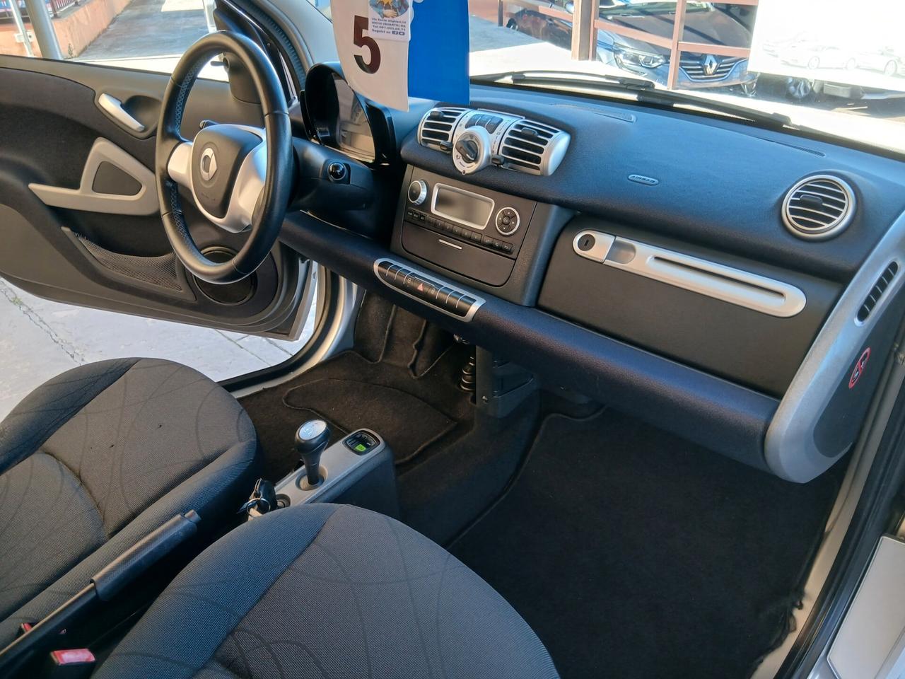 Smart ForTwo 1000 mhd idroguida clima 2011