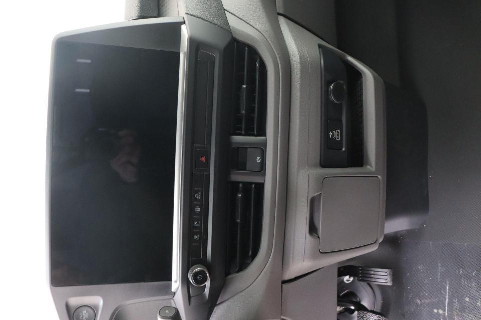 VOLKSWAGEN Transporter T7 Transporter 26 2.0 tdi 150cv L1 auto