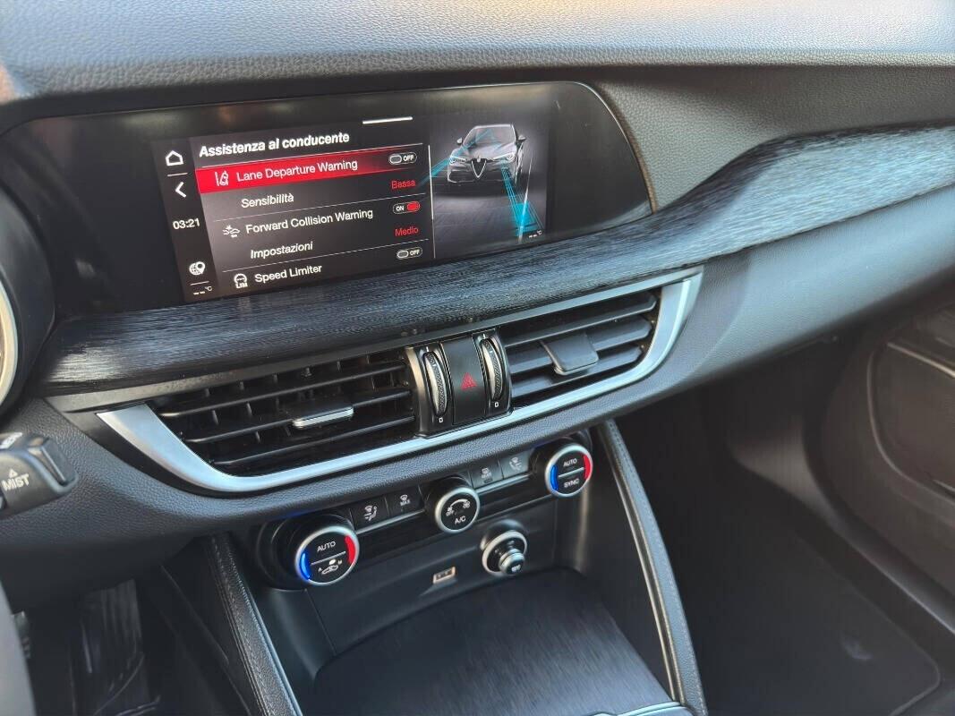 Alfa Romeo Stelvio 2.2 Turbodiesel 160 CV AT8 RWD Business 2021