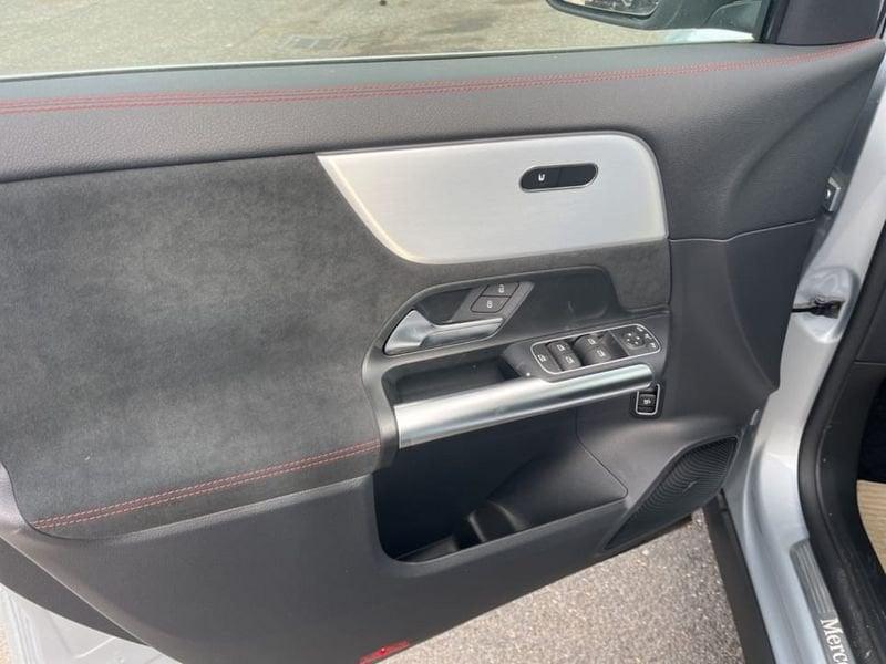 Mercedes-Benz GLA 200d Automatic 4Matic AMG Line Premium