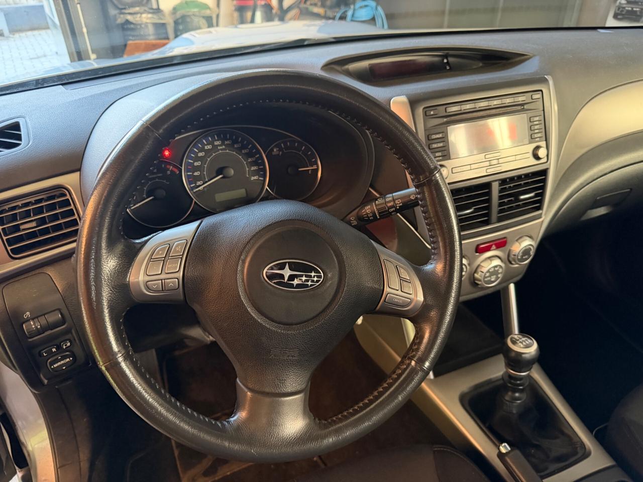 Subaru Forester 2.0D X 147cv xenon-tetto 4x4