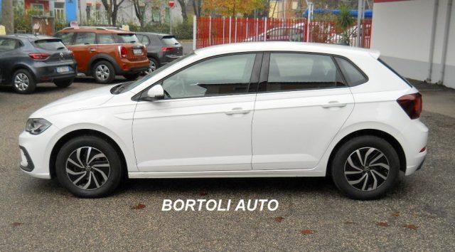 VOLKSWAGEN Polo 1.0 TSI 30.000 KM LIFE